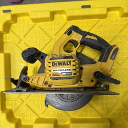 Dewalt 60v max Circular Saw