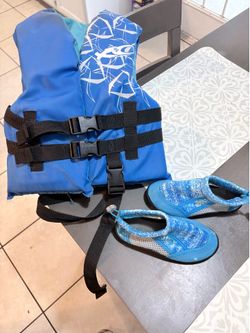 Kids life jacket & swim shoes
