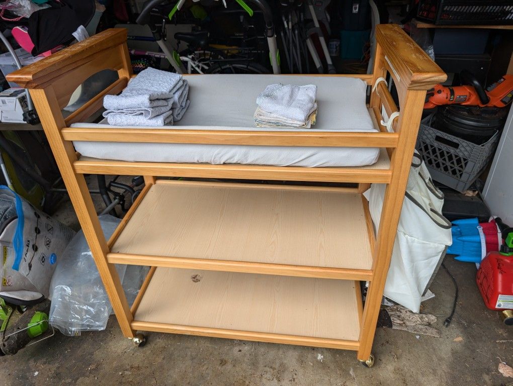 Lauren changing table sale