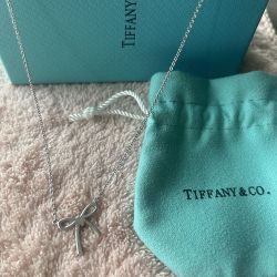 Tiffany & Co Sterling Silver Bow Necklace 