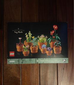 Lego Tiny Plants
