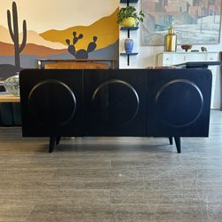 Beautiful New Boho Modern Black Buffet / Sideboard / Tv Stand / Media Center / Credenza 