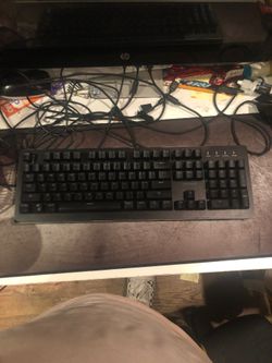Black web mechanical keyboard