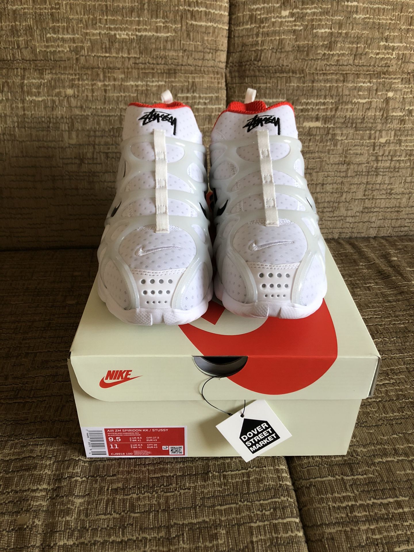 Nike air Kukini Spiridon Stussy White for Sale in Miami, FL - OfferUp