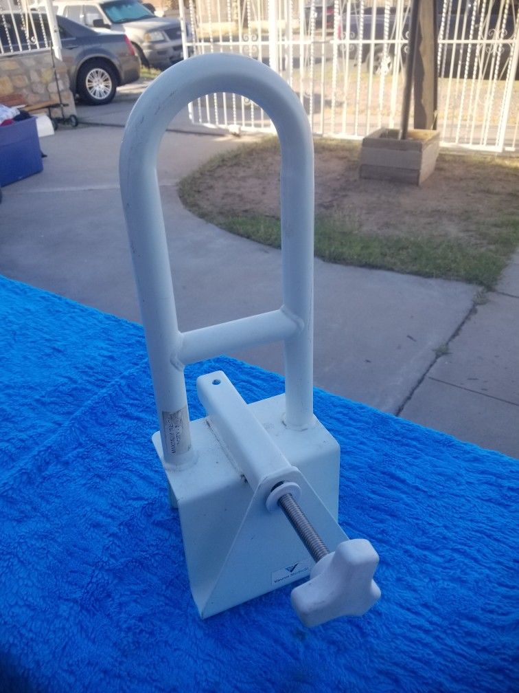 Bathtub Handle