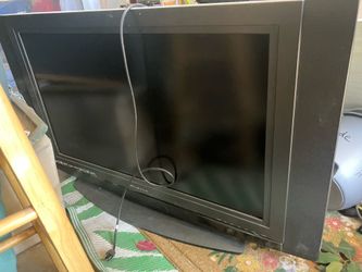 Olevia 37 “ LCD TV