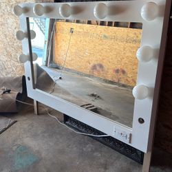 Vanity Mirror 