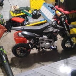 SSR Motorsport Dirt Bike 