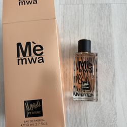 Mè Mwa Perfum