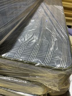 Queen Mattress Set