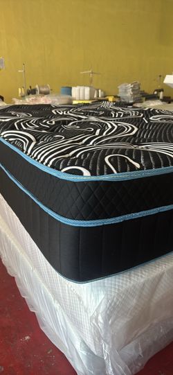 Queen Foam Mattress.  15 Inches