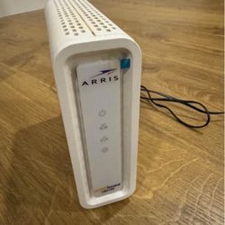 Arris SB6190 Modem