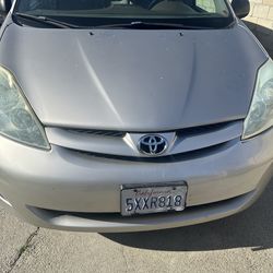 2006 Toyota Sienna