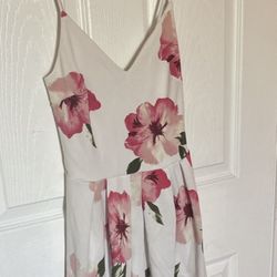 Hibiscus flower print dress