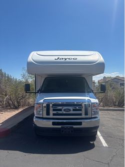 2025 Jayco RedHawk Motorhome RV Like new