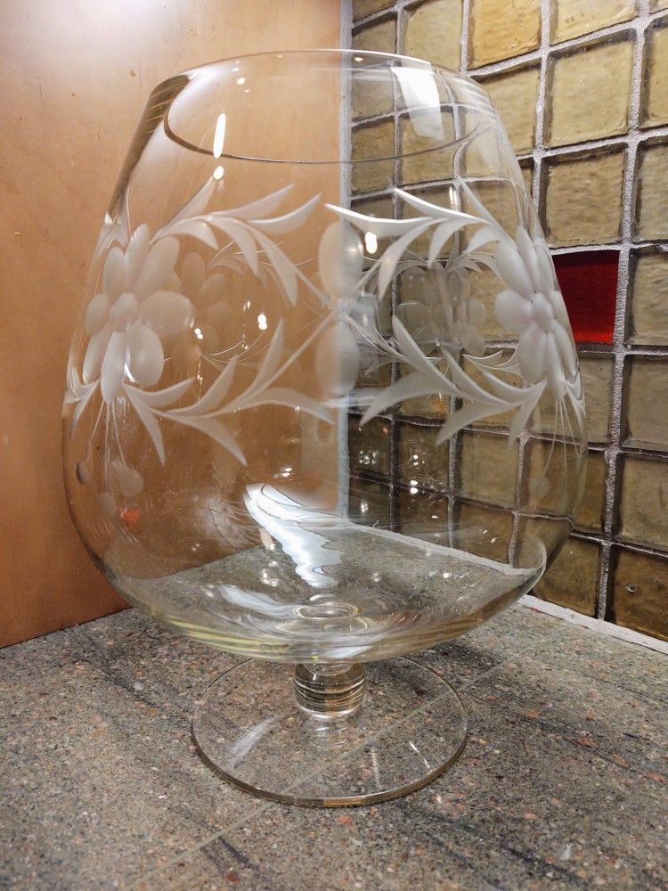 Mid Century Etched Glass Brandy Shape Hurricane Vase