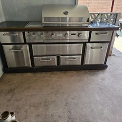 Outdoor Kitchen Barbque