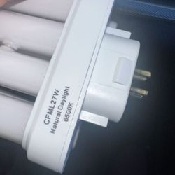 Valoisa CFML27W Natural Daylight Fluorescent Light Bulb