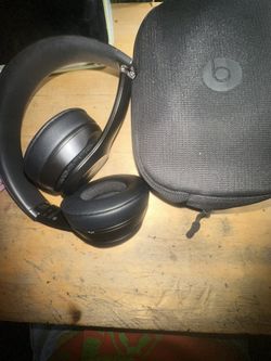 Beats Solo 4 (barely used)!!