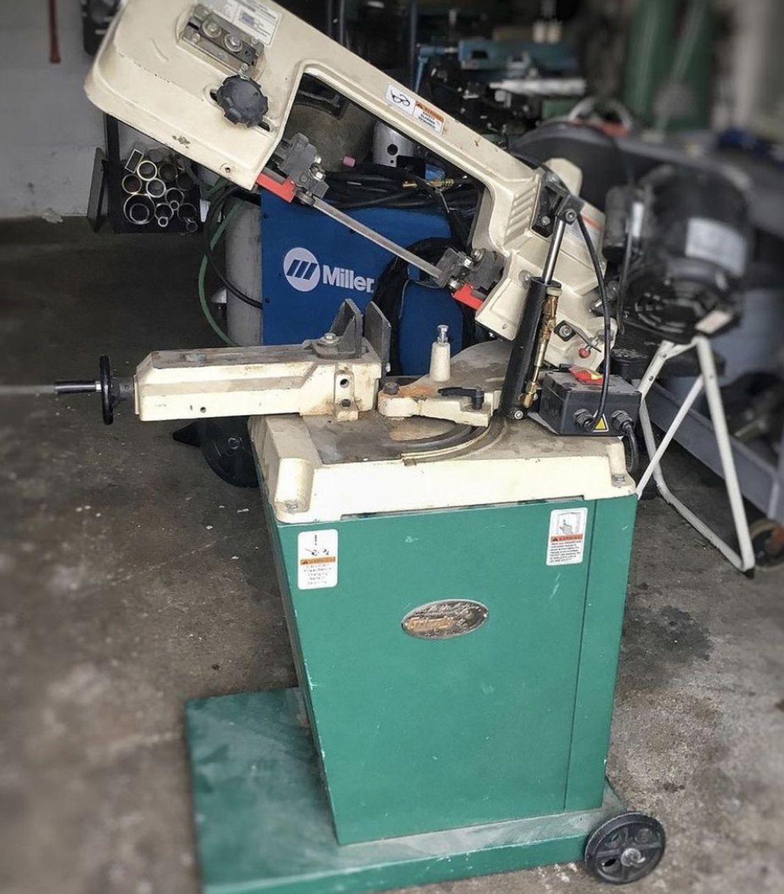 Grizzly Band Saw G9742