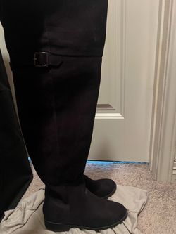 Black boots