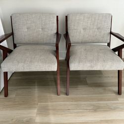 Mid- Century  Modern  Accent Chair