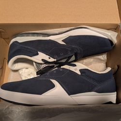 DC Men's Shoe Size 13 Navy