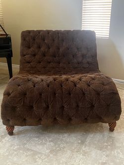 Brown Tufted Chaise Lounge Chair