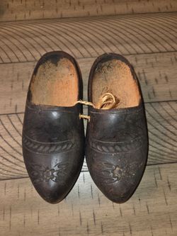Antique Wooden Clogs Shoes Dutch Holland Belgium Vintage