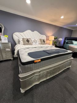 4 PC KING BEDROOM SET CLEARANCE