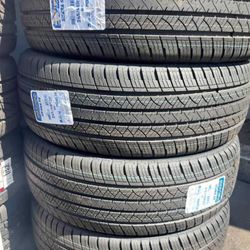 245/45R20 Set Of 4 Maxtrek New Tires