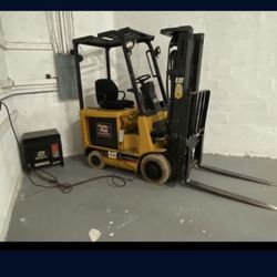 Electric Forklift