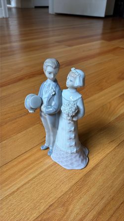 Vintage Bride and Groom Lladro Figurine
