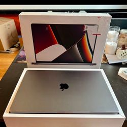 MacBook Pro 14” M1 1TB