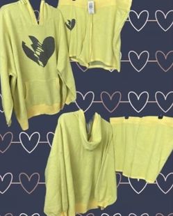 Lovesick Torrid Plus 5 Yellow Heart Long Sleeve Hoodie Sweater & Short Set
