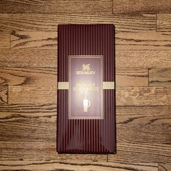 Stanley Chocolate Gold Limited edition 40oz