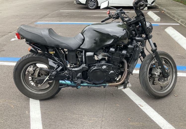 02 Kawasaki Concours 1000cc