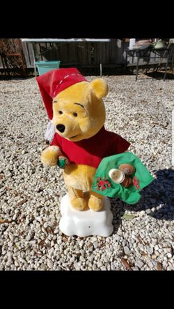 Winnie the Pooh Christmas decoration