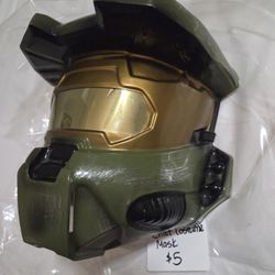Halo Master Chief Mask for costume (excellent condition) Hard plastic with elastic band