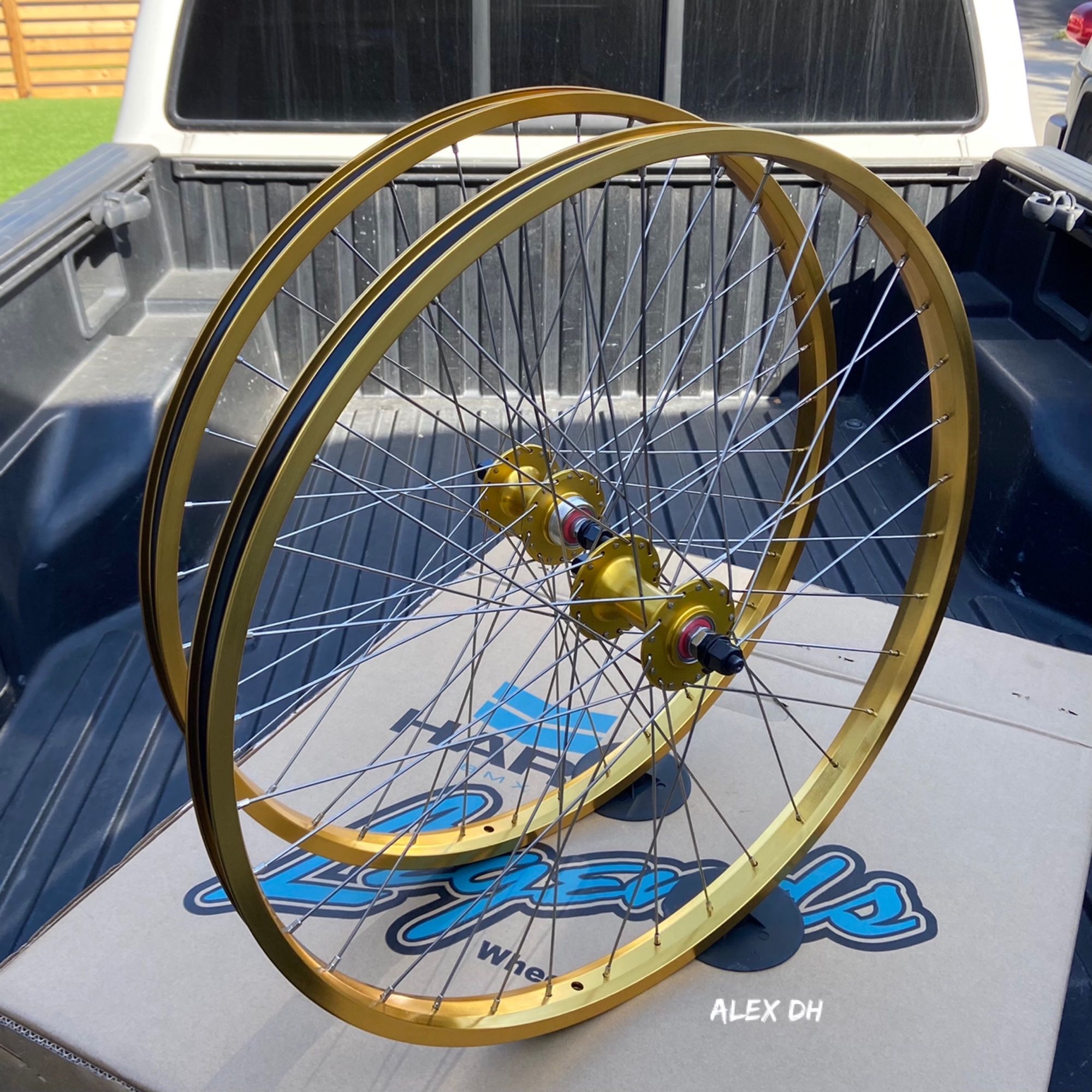Throne wheelset deals
