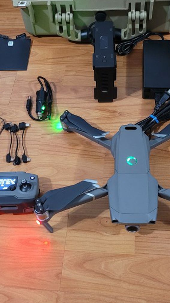 DJI Mavic 2 Zoom With Multiple Battery Charger And Hard Case