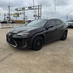 2019 Lexus UX 200