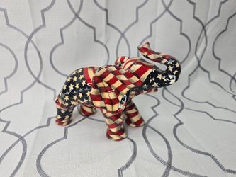 Vintage La Vie American Flag Patchwork Porcelain Elephant Figurine Patriotic USA