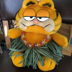 80’s GARFIELD PLUSH HAWAIIAN THEMED 