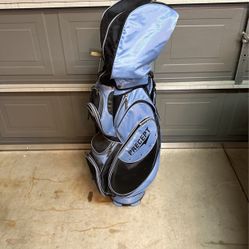 Left Handed Woman’s Golf Clubs With Bag