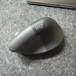 Logitech Ergonomic Mouse (bluetooth)