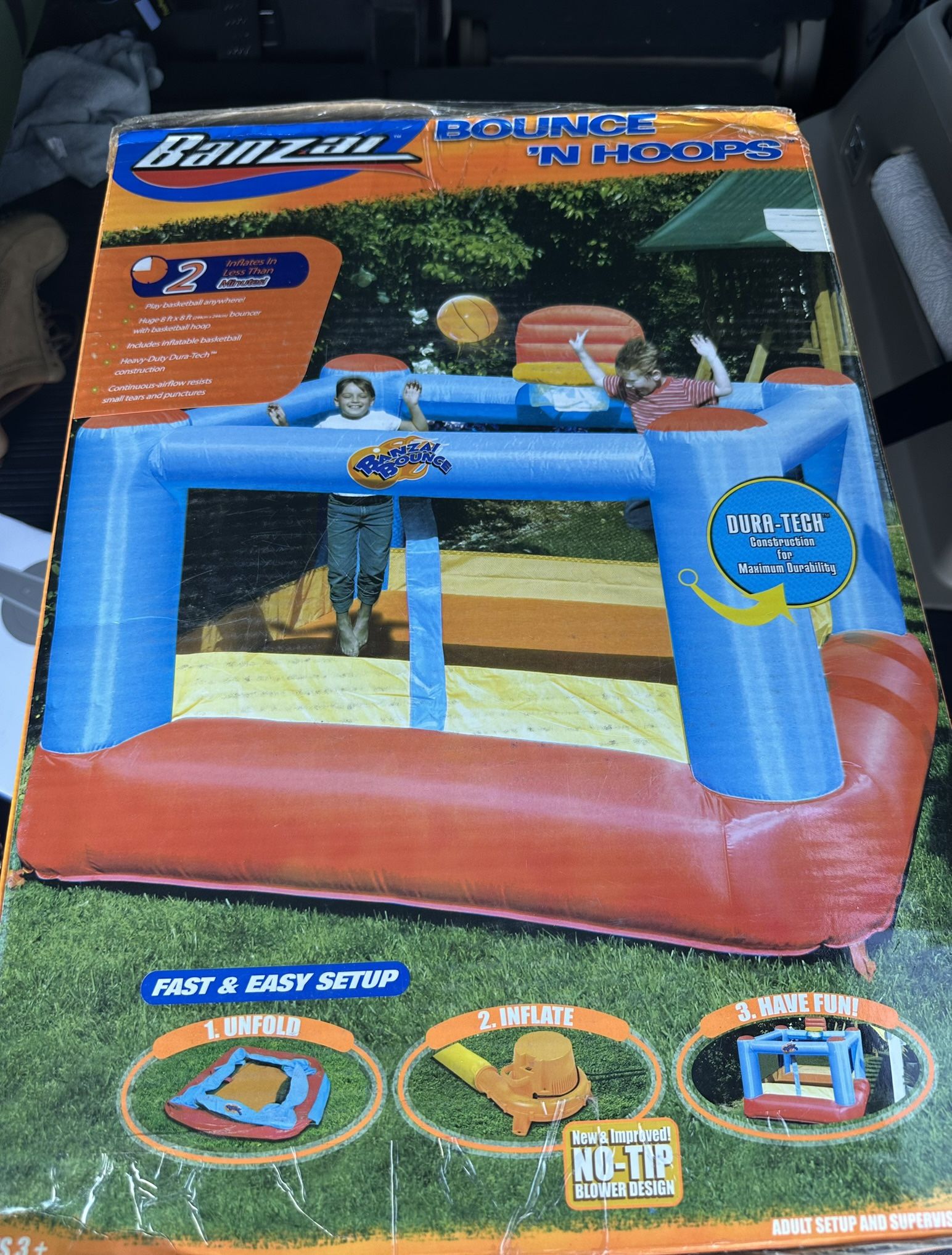 Banzai Bounce ‘n Hoops Play Area 8x8x5.4 Ft - New -Down from $345