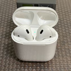 Apple AirPods 2nd Gen A2031 A2032 with Charging Case A1602 White - Works Great!