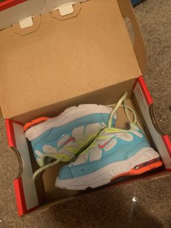 Nike 4c