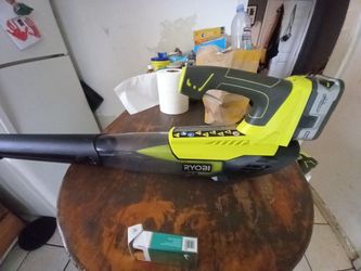 Riobi 18 V Blower